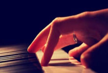 南宫28官网:黑马之路终结!菲律宾小将伊埃拉三盘不敌佩古拉.